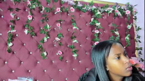 Snapshot of angeyapetite chatting on 17, 4, 2026 Anyega online show from 17, 4, 2026