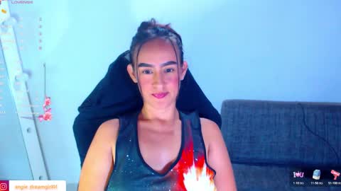 Snapshot of angie_dreamgirl chatting on 25, 2, 2026 IG angie dreamgirl01 online show from 25, 2, 2026