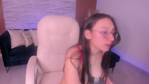 Snapshot of angie_smith_x chatting on 29, 5, 2026 angie_smith_x online show from 29, 5, 2026