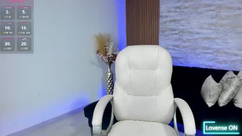 Snapshot of angie_smith_x chatting on 15, 6, 2026 angie_smith_x online show from 15, 6, 2026