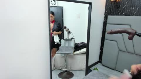 Snapshot of angie_will chatting on 9, 4, 2026 A N G I E. online show from 9, 4, 2026