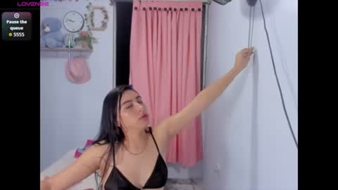 Snapshot of angieee_nature chatting on 4, 8, 2026 angieee nature online show from 4, 8, 2026