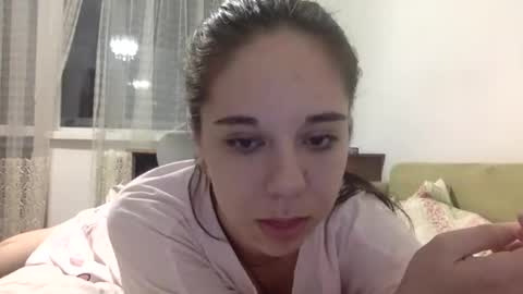 Snapshot of angle_cute05 chatting on 11, 7, 2026 Angel Cute online show from 11, 7, 2026