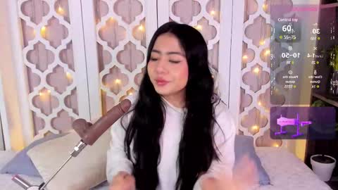 aniie_west online show from 17, 2, 2025