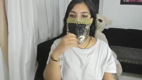 Snapshot of aniisaalii chatting on 7, 4, 2026 Anissa online show from 7, 4, 2026