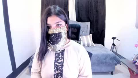 Snapshot of aniisaalii chatting on 11, 4, 2026 Anissa online show from 11, 4, 2026