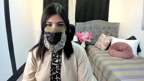 Snapshot of aniisaalii chatting on 15, 4, 2026 Anissa online show from 15, 4, 2026