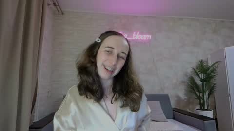 anikabloom online show from 9, 2, 2025