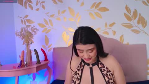 Snapshot of anikaromanoff chatting on 25, 2, 2025 Lauren Anika online show from 25, 2, 2025