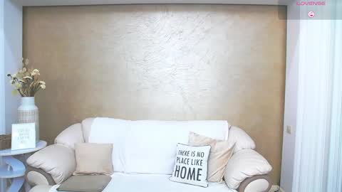 Snapshot of anissalogan chatting on 27, 3, 2026 my name is Ani online show from 27, 3, 2026