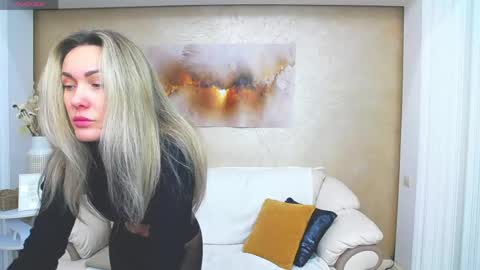 Snapshot of anissalogan chatting on 27, 4, 2026 my name is Ani online show from 27, 4, 2026