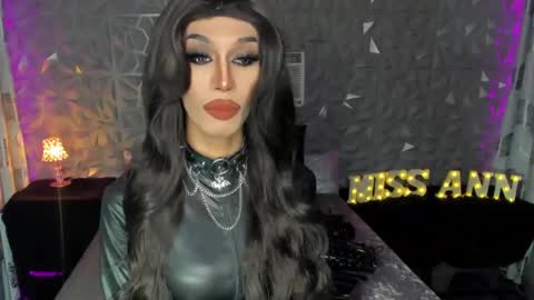 Snapshot of anitacruisze chatting on 18, 1, 2025 Miss Ann online show from 18, 1, 2025