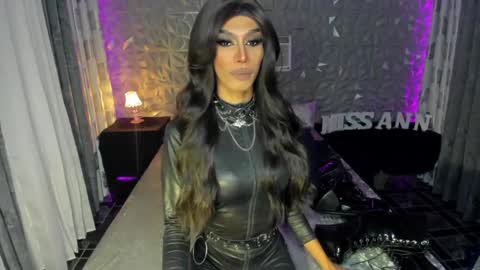 Snapshot of anitacruisze chatting on 19, 1, 2025 Miss Ann online show from 19, 1, 2025