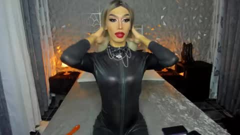 Snapshot of anitacruisze chatting on 30, 1, 2025 Miss Ann online show from 30, 1, 2025