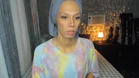 Snapshot of anitacruisze chatting on 2, 2, 2025 Miss Ann online show from 2, 2, 2025