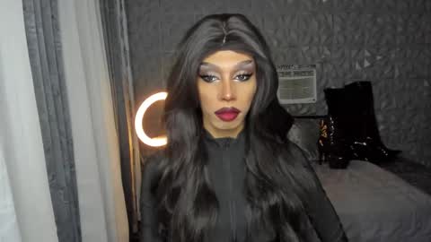 Snapshot of anitacruisze chatting on 19, 2, 2025 Miss Ann online show from 19, 2, 2025