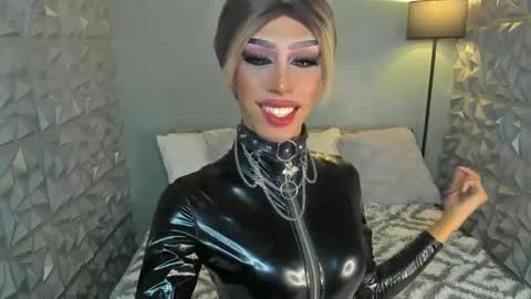 Snapshot of anitacruisze chatting on 6, 3, 2025 Miss Ann online show from 6, 3, 2025