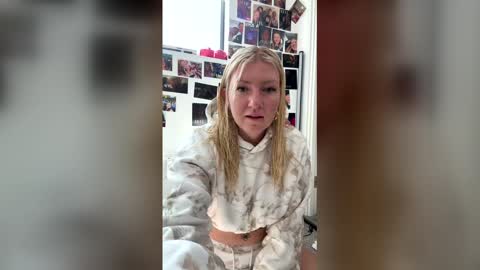 Snapshot of anitaplaya1 chatting on 15, 3, 2026 Anna online show from 15, 3, 2026