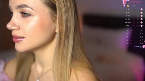 Snapshot of anitaraj_ chatting on 11, 3, 2025 Im Anita thumb up me please its important online show from 11, 3, 2025