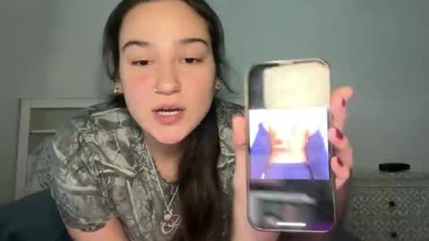 Snapshot of anitayurmoni chatting on 1, 5, 2026 anitayurmoni online show from 1, 5, 2026