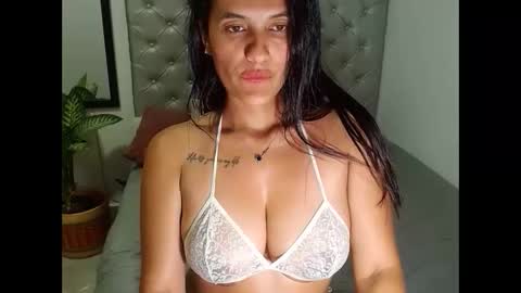 Snapshot of anithaxx chatting on 7, 3, 2025 esmeralda online show from 7, 3, 2025