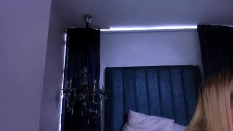 Anittatoro  online show from 16, 11, 2025