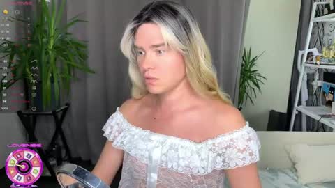 Snapshot of anjalin_sososok chatting on 14, 7, 2026 anjalin_sososok online show from 14, 7, 2026