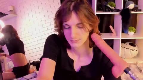 Angel online show from 19, 11, 2025