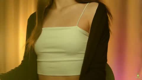 Snapshot of ann_amm chatting on 1, 3, 2025 Anna online show from 1, 3, 2025