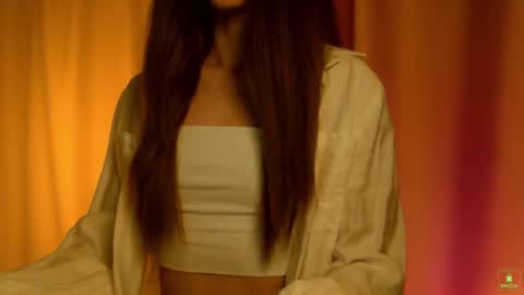 Snapshot of ann_amm chatting on 9, 3, 2025 Anna online show from 9, 3, 2025