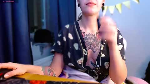 Ann online show from 28, 2, 2025