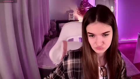 ann_woood online show from 4, 3, 2026