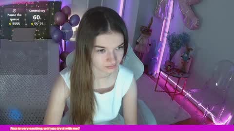 Snapshot of ann_woood chatting on 2, 4, 2026 ann_woood online show from 2, 4, 2026