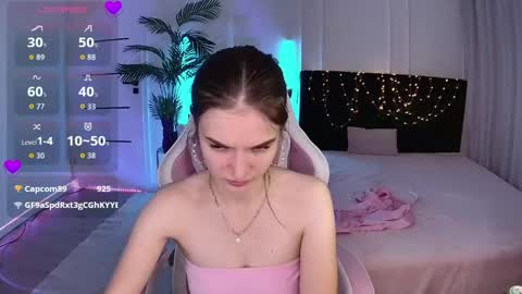 Snapshot of ann_woood chatting on 20, 5, 2026 ann_woood online show from 20, 5, 2026
