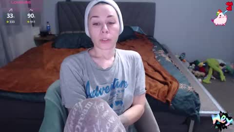 Snapshot of anna_ana chatting on 9, 11, 2025 Anadirectgirl online show from 9, 11, 2025