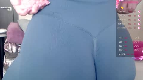 anna_asss online show from 15, 4, 2026