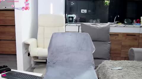 Snapshot of anna_glamlovely chatting on 17, 3, 2026 Anna online show from 17, 3, 2026