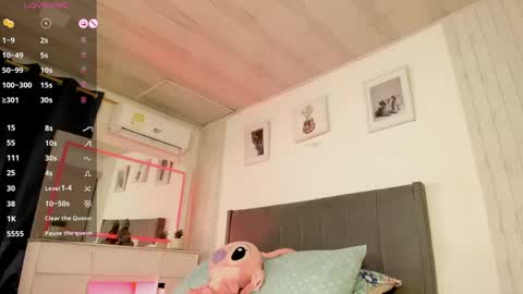Snapshot of anna_mayers chatting on 1, 6, 2026 anna online show from 1, 6, 2026