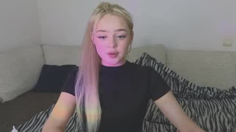 Snapshot of anna_nickol chatting on 19, 3, 2026 Anna online show from 19, 3, 2026