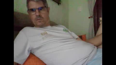 Snapshot of anna_rs chatting on 6, 1, 2025 Lucas online show from 6, 1, 2025