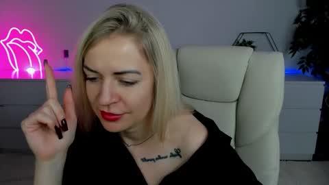 anna_snow9 online show from 28, 9, 2025