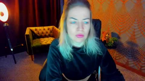 Snapshot of anna_snow9 chatting on 2, 4, 2026 anna_snow9 online show from 2, 4, 2026