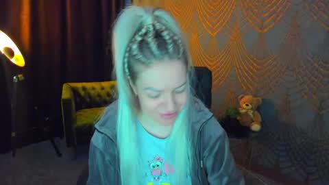 Snapshot of anna_snow9 chatting on 27, 4, 2026 anna_snow9 online show from 27, 4, 2026