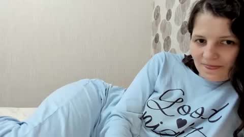 annaahcharm online show from 20, 2, 2025