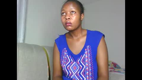 Snapshot of annabelle_doll8 chatting on 15, 9, 2025 Bell online show from 15, 9, 2025