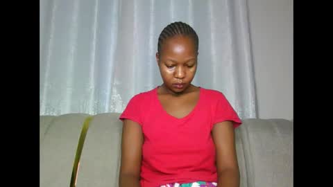 Snapshot of annabelle_doll8 chatting on 21, 9, 2025 Bell online show from 21, 9, 2025