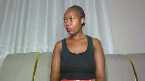 Snapshot of annabelle_doll8 chatting on 25, 9, 2025 Bell online show from 25, 9, 2025