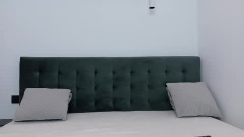 Anna online show from 6, 2, 2026