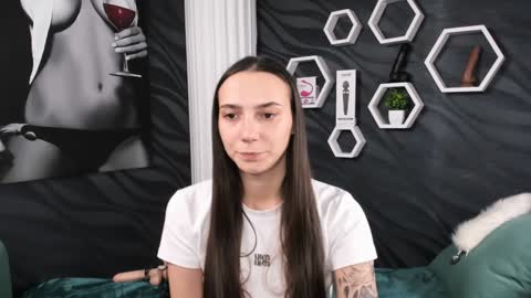 annabishop online show from 26, 1, 2025