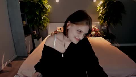 Snapshot of annacandie chatting on 27, 9, 2025 Anna online show from 27, 9, 2025